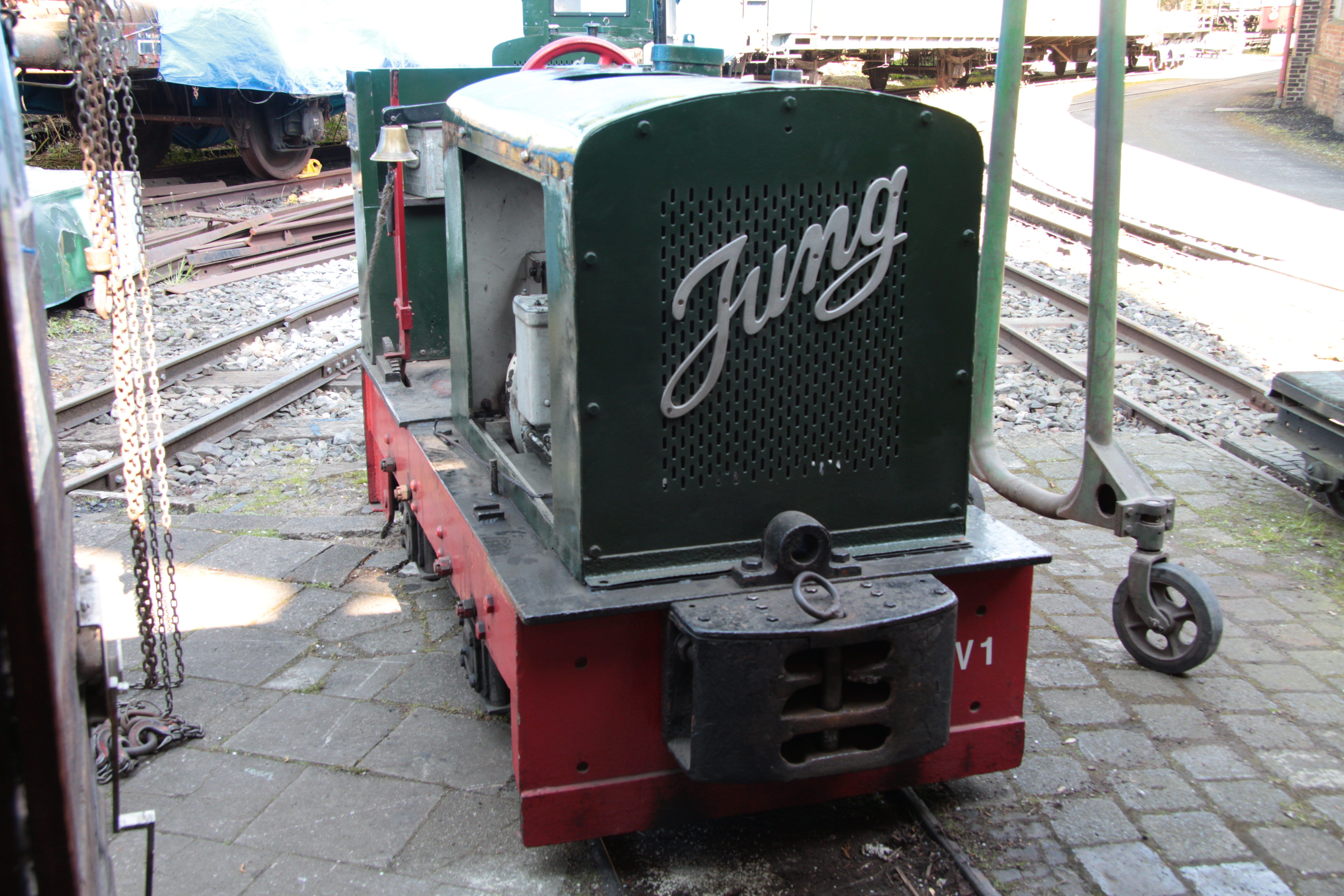 narrow-gauge-field-locomotive-sounds-of-changes